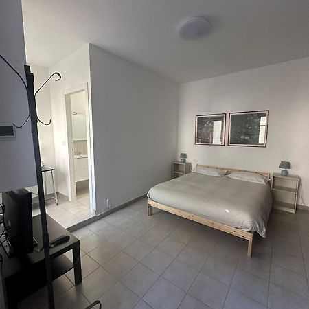 Giuditta B&B Stanza Ciriè Esterno foto